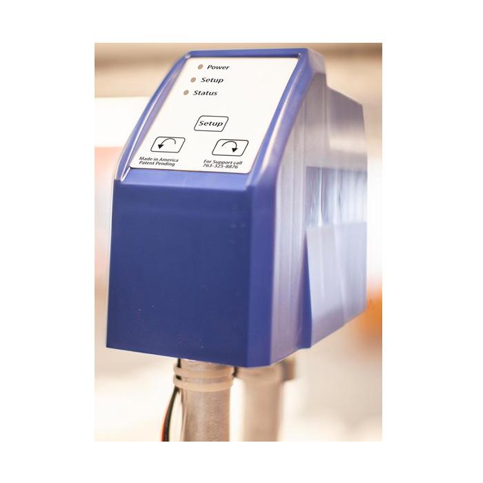 Close up view of the blue control box on top of the Scott Aerator Oscillator 360.  The display shows an unlit led light next to 3 items:  Power, Setup, Status.  There is also a 'Setup' button as well as a direction arrow in each direction.
